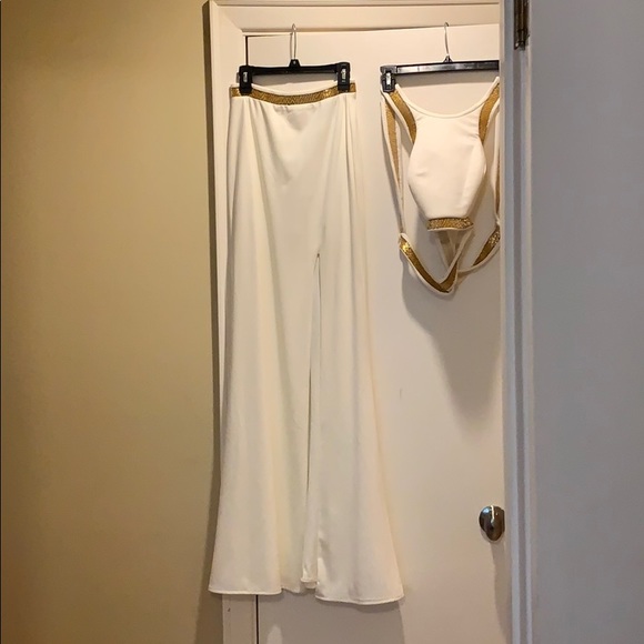 Beautiful 2 piece prom dress. - Picture 3 of 7